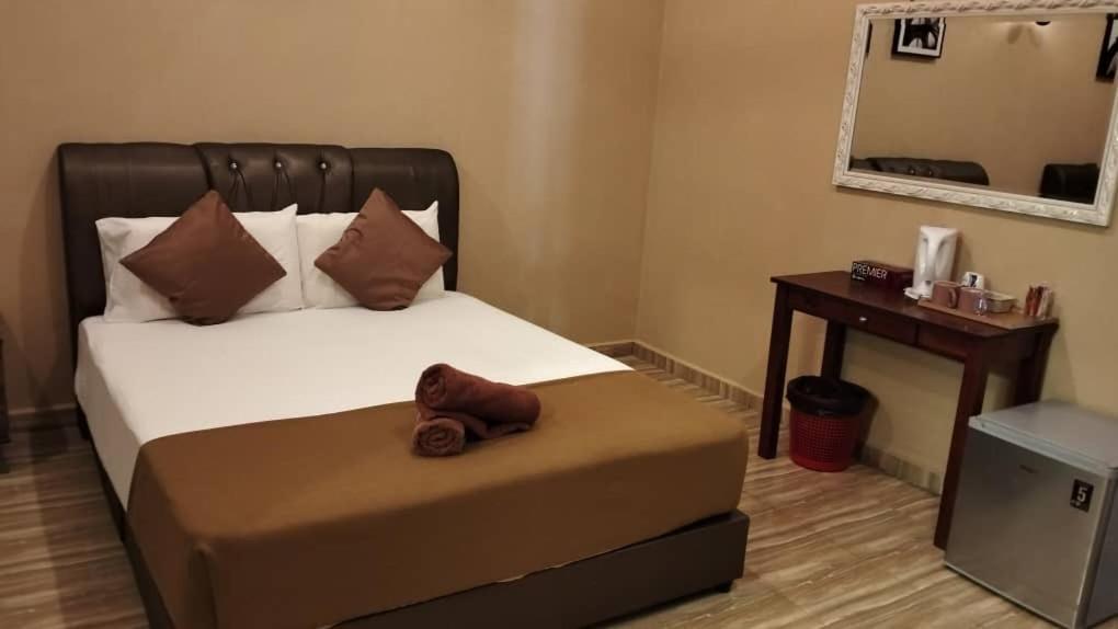 Perhentian Mama'S Hotel Kampong Pasir Hantu ภายนอก รูปภาพ